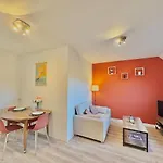 Lägenhet Cocooning - Situe A Seulement 3 Minutes A Pied Du Coeur De Sarlat-la-Canéda