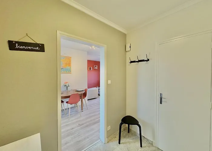 Cocooning - Situe A Seulement 3 Minutes A Pied Du Coeur De Lejlighed *