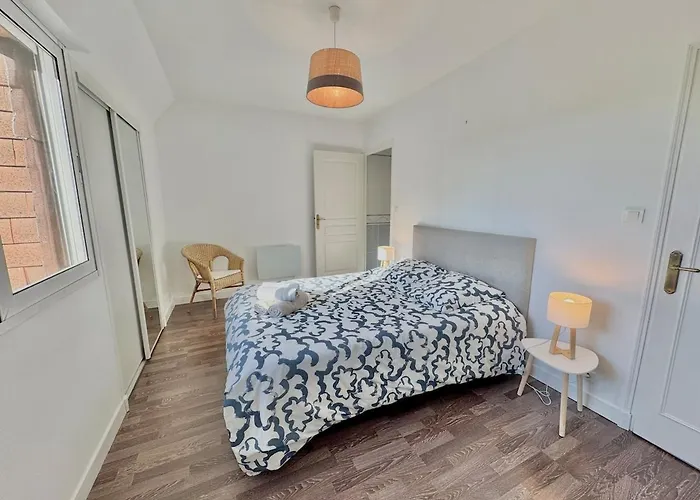 Lejlighed Cocooning - Situe A Seulement 3 Minutes A Pied Du Coeur De